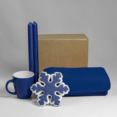 Набор подарочный MOOD: плед, кружка, игрушка, свечи, красный