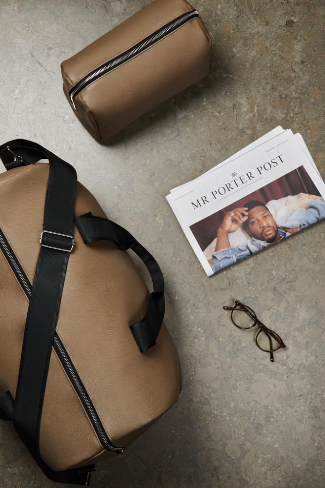 Дорожная сумка VINGA Bermond из переработанного полиуретана RCS