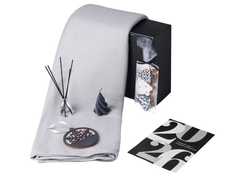 Подарочный набор Re:Home с пледом, свечой и диффузором