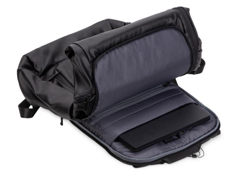 Водостойкий рюкзак Giant для ноутбука 15.6