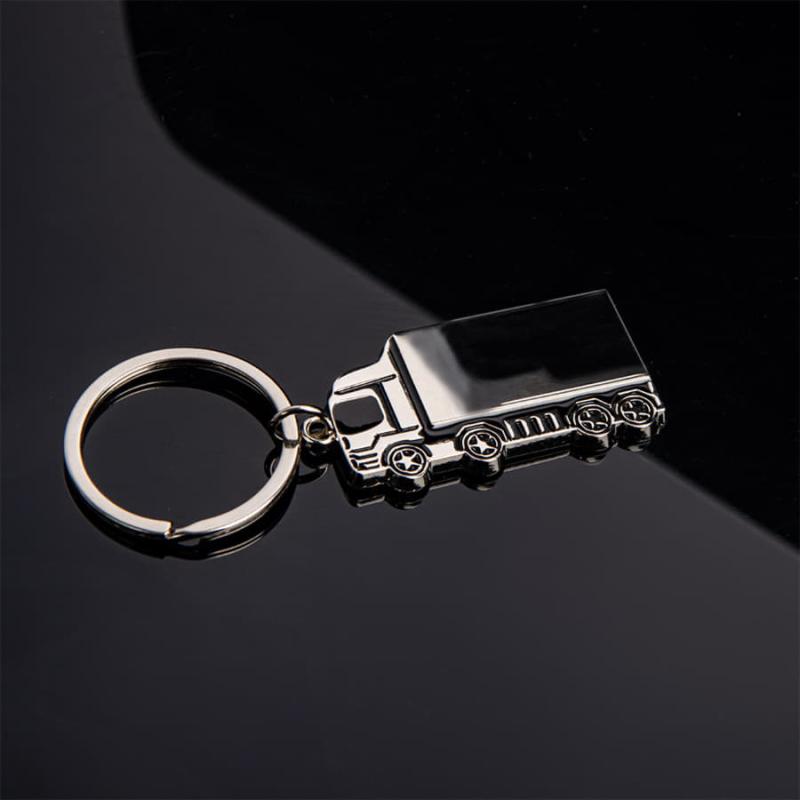 Брелок TITAN TRUCK, 5,4 x 2,7 x 0,4 см, металл