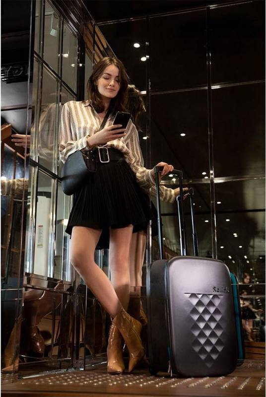 Чемодан складной Rollink Earth 55x40x20 см, 2 колеса, черный/синий