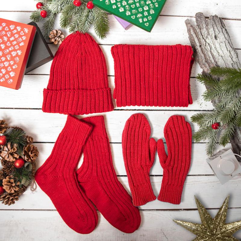 Набор подарочный НАСВЯЗИ©: шапка, шарф,  варежки, носки, бежевый