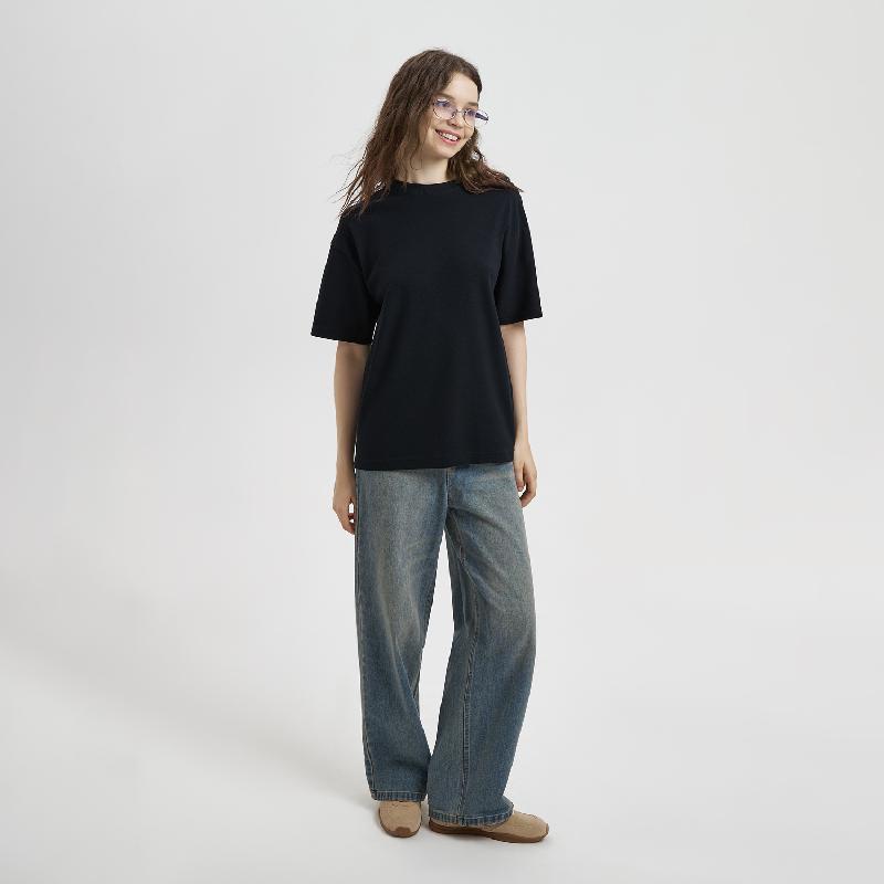 Футболка унисекс премиум AURA