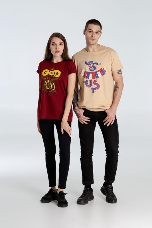 Футболка A God is High