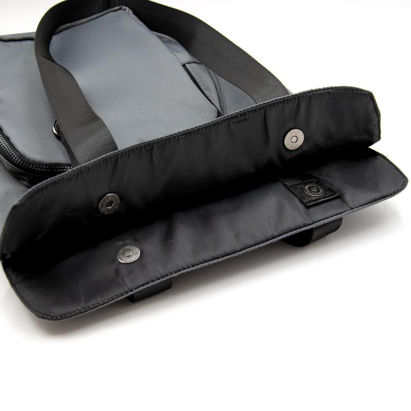 Шоппер Superbag Pocket, с внутренним креплением-карабин и чехлом для мелочей (серый с черным)