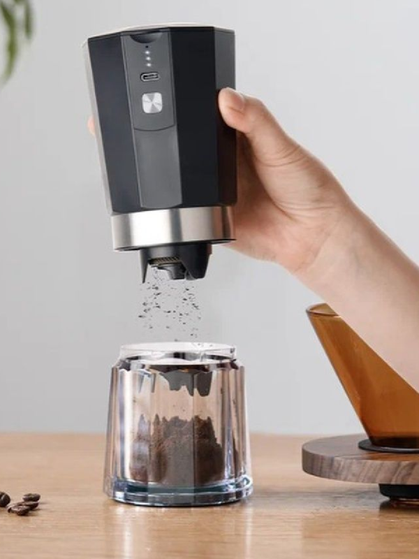 Набор подарочный Solution Quadro (мельница для кофе, мельница для соли и специй, вспениватель молока, набор специй)