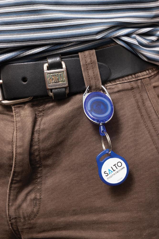 Брелок из цинка и переработанного пластика с зажимом RCS