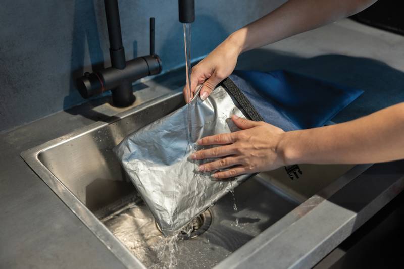 Сумка-холодильник Snackstrap из rPET AWARE™, 30x20 см