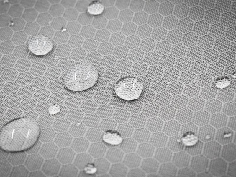 Универсальная водостойкая сумка на пояс Bumble из переработанного пластика