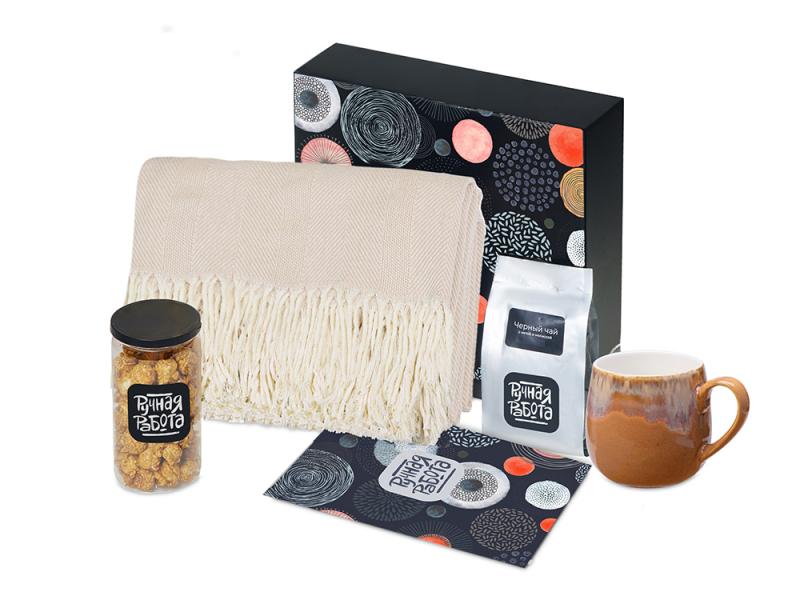 Подарочный набор Re:y. Haven  с пледом, кружкой и чаем