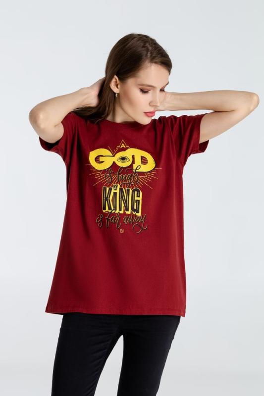 Футболка A God is High