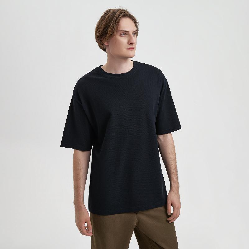 Футболка унисекс премиум AURA