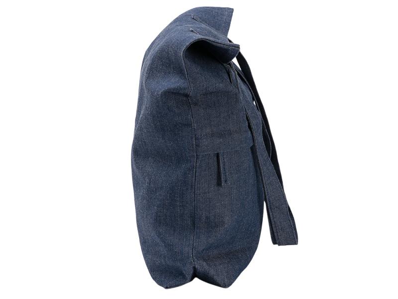 Сумка из переработанной джинсовой ткани Кирк с передним карманом на молнии