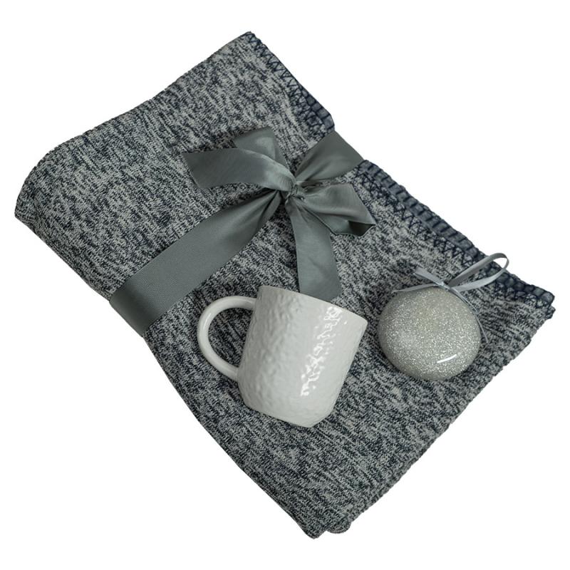 Подарочный набор HOLIDAY: плед, кружка, шар новогодний, коробка, синий