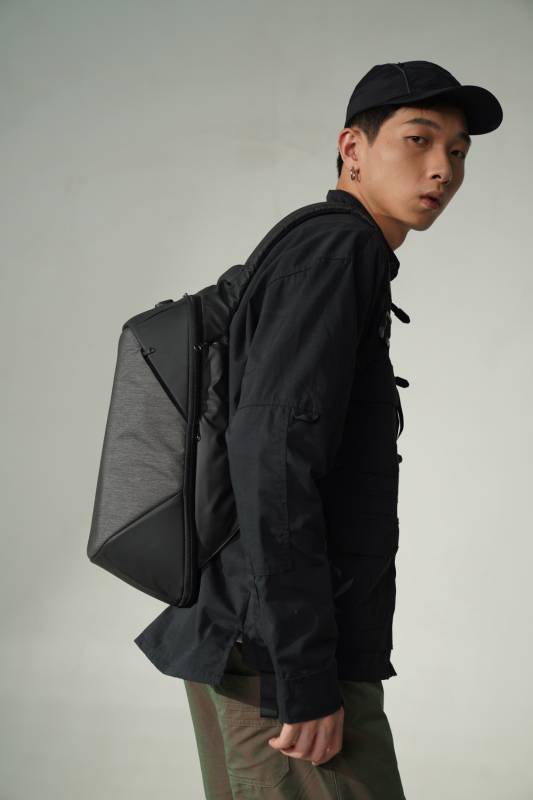 Рюкзак KORIN ClickPack 46х34х16 см, черный