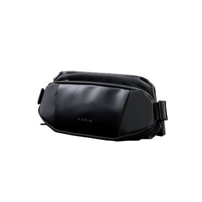 Наплечная сумка KORIN FlipSling 32х16х10 см, черная