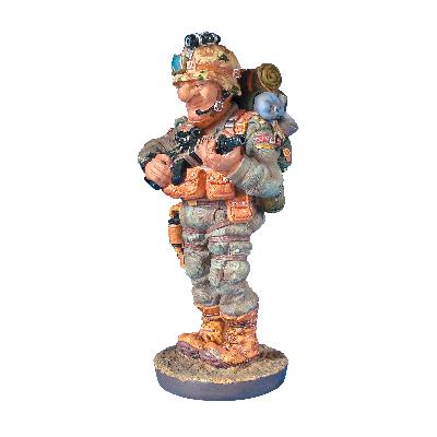 Скульптура "Военный"